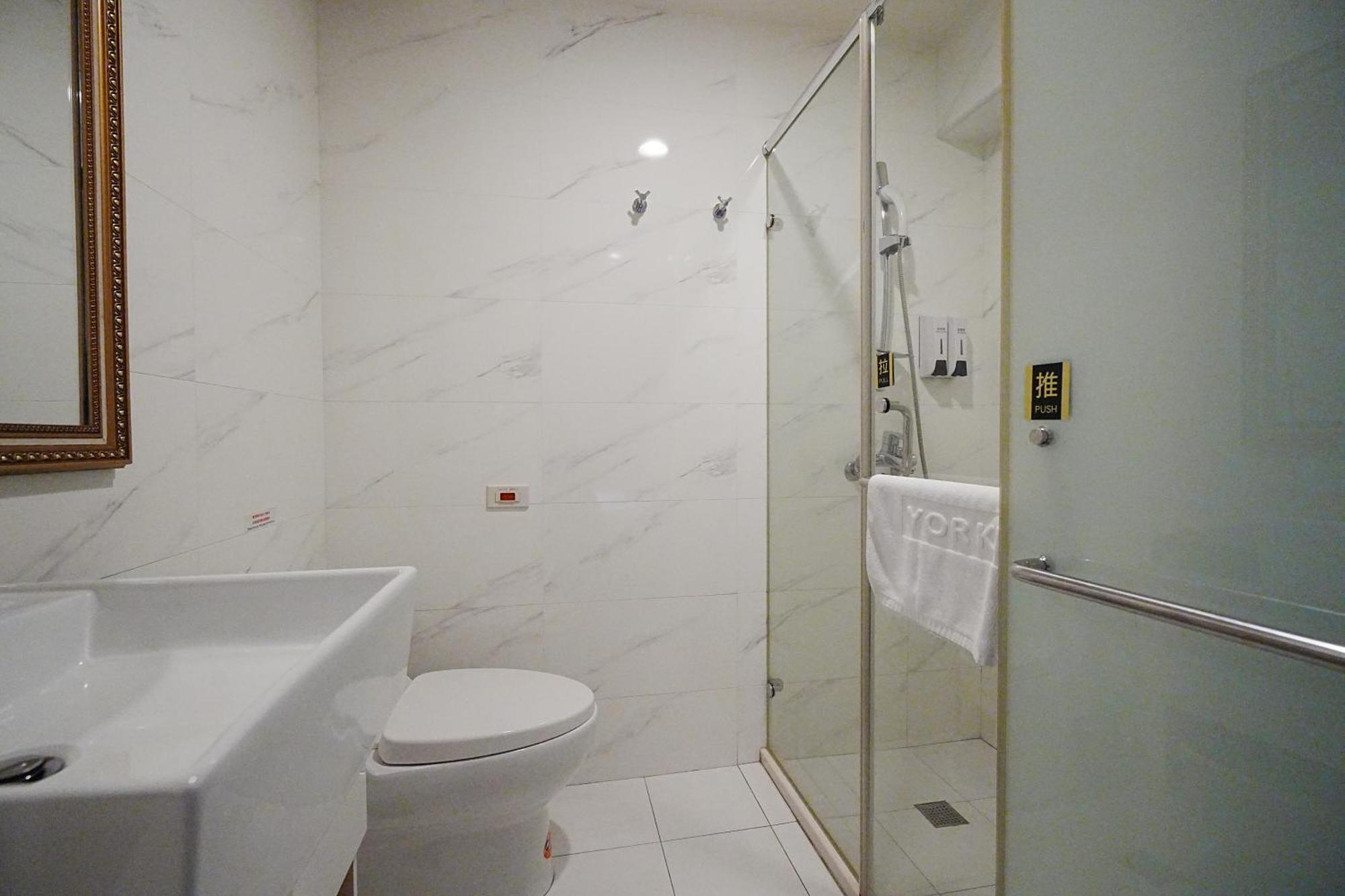 York Hotel Taipei Dış mekan fotoğraf